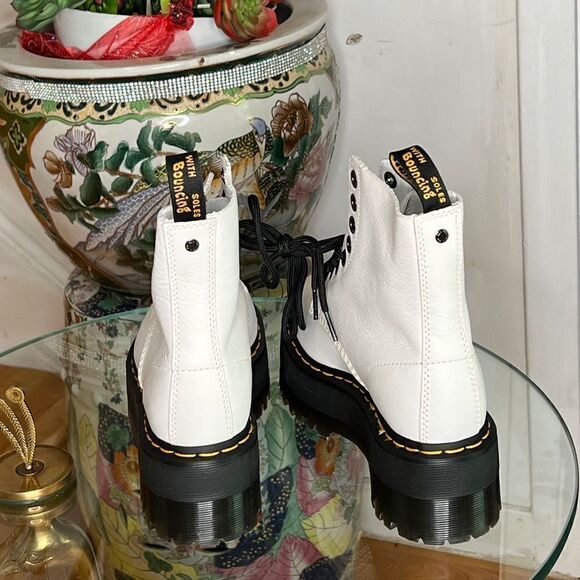 Dr. Martens 1460 Pascal Max Optical White Pisa Leather Platform Boots - Picture 8 of 10